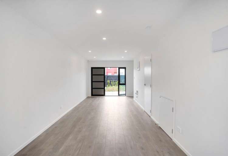 3 Valour Lane Papakura_5