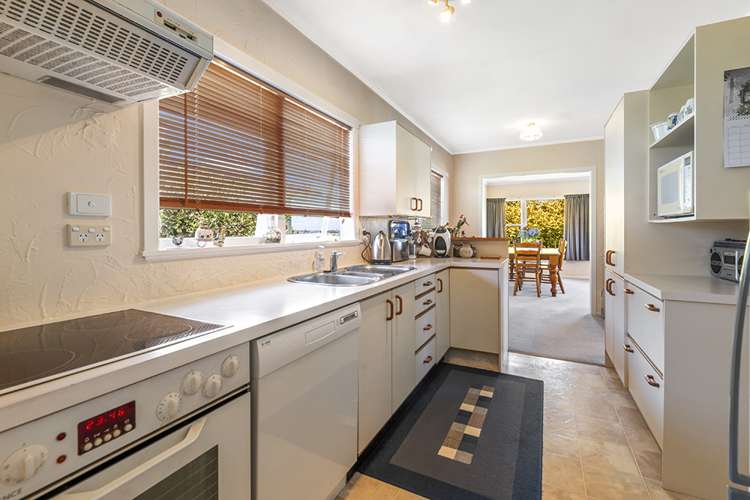 23 Ellesmere Crescent Pakuranga Heights_8