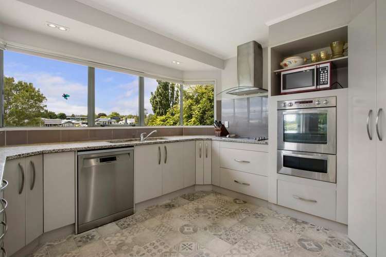 62 Links View Drive Omokoroa_4