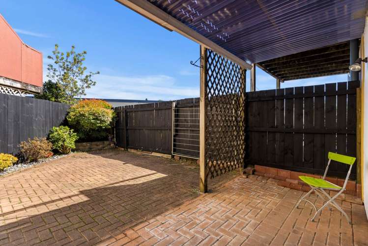 24/14 Ambrico Place New Lynn_17