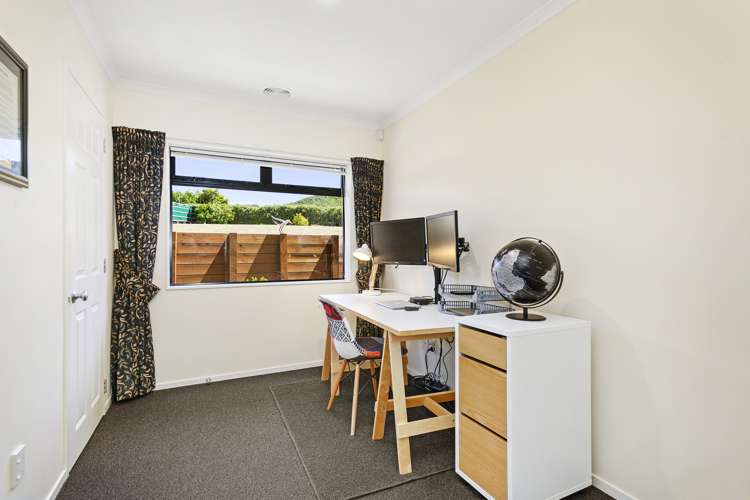 1 Grace Nicholls Grove Riverstone Terraces_16