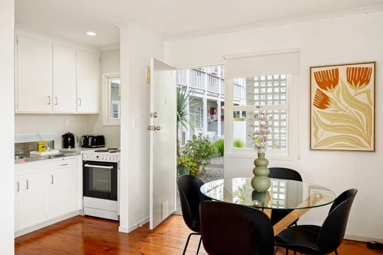 1/5 Edgars Road Westmere_6