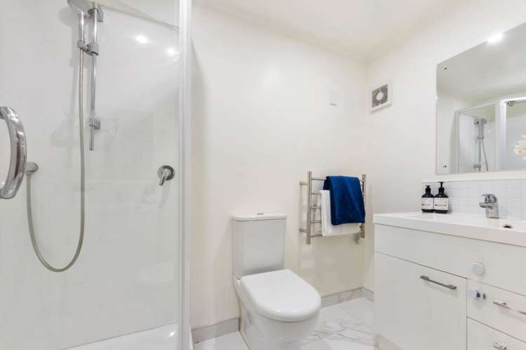 48 Kay Drive Blockhouse Bay_11