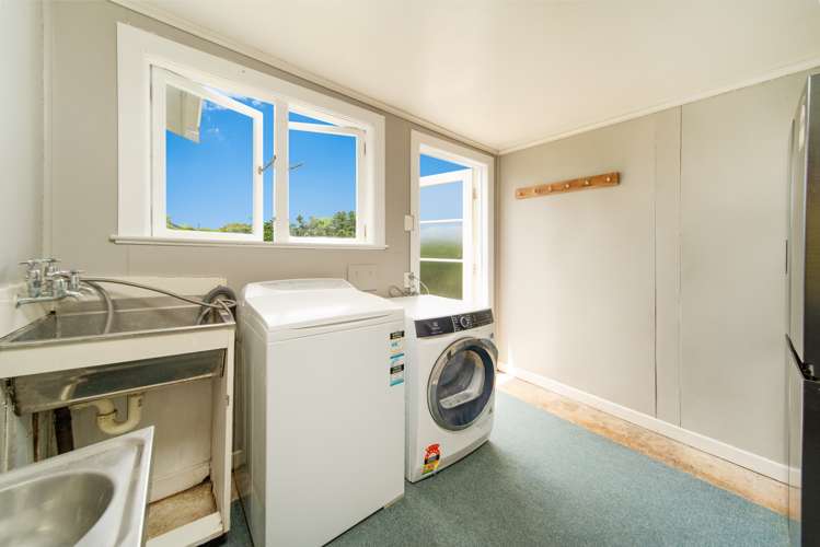 42 Tangihua Road Maungakaramea_18