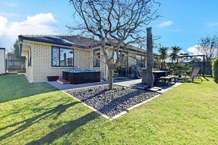 5 Galloway Crescent Pyes Pa_0