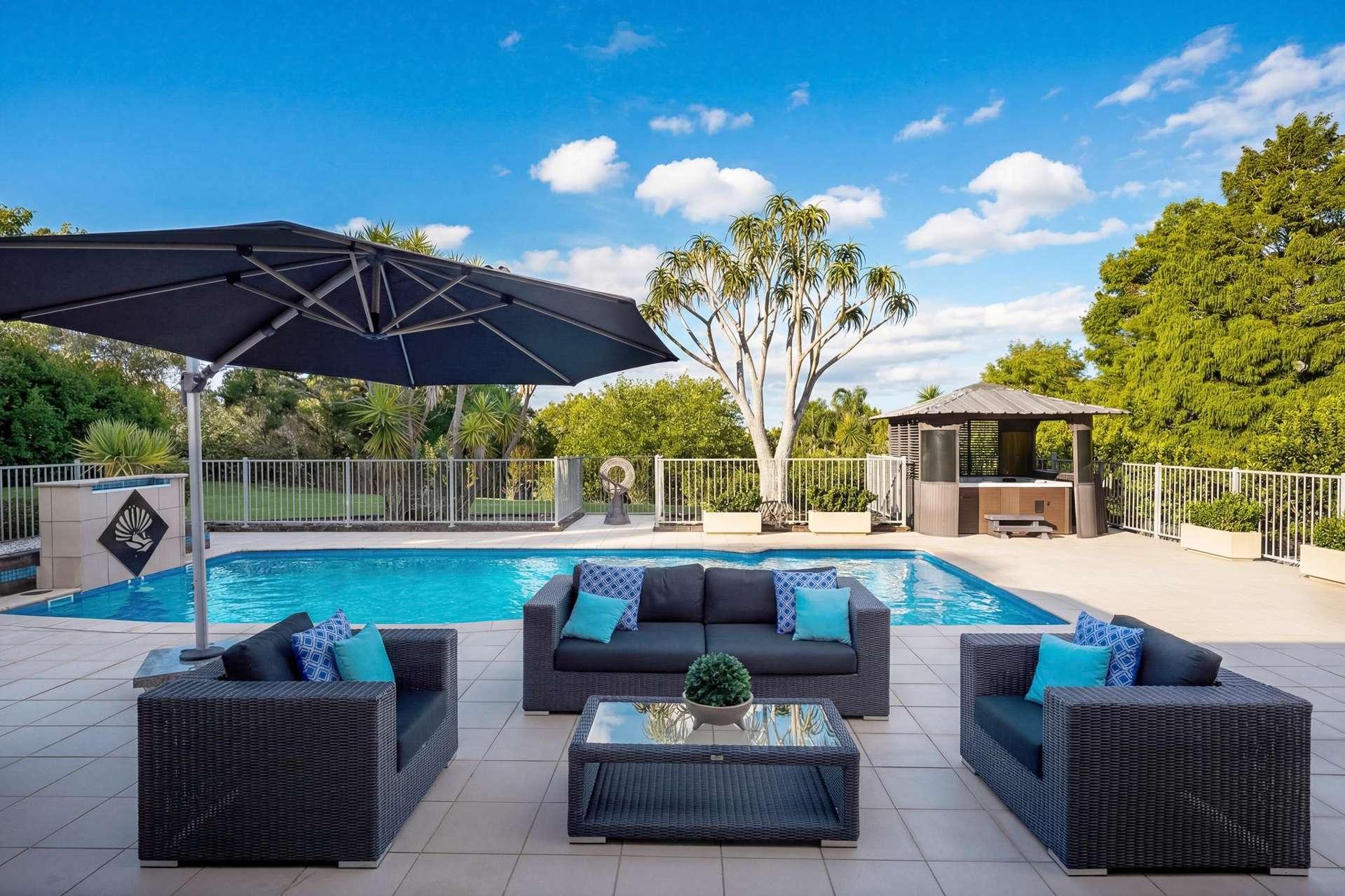 7 Burgundy Park Avenue Henderson_0