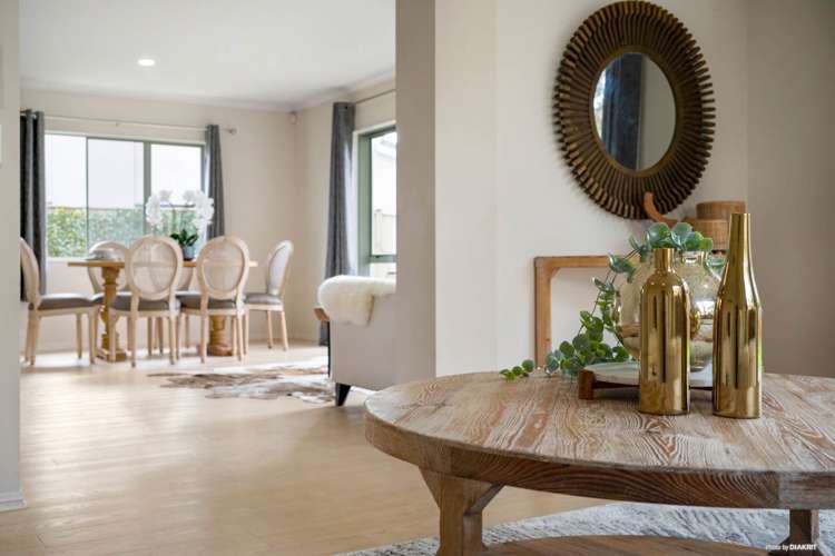 8 Dalcross Drive Flat Bush_7