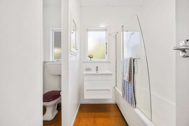 98 Karepa Street Brooklyn_7