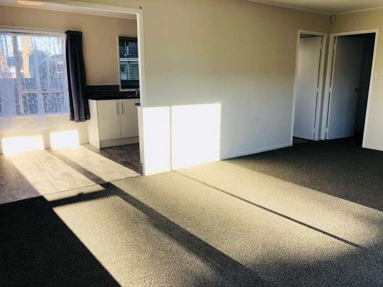 426 Roscommon Road Clendon Park_6