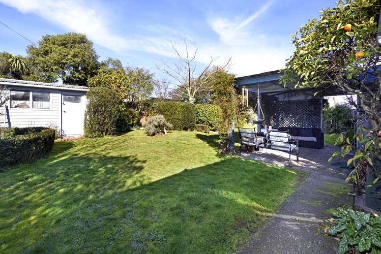 8 Durham Street Stoke_16