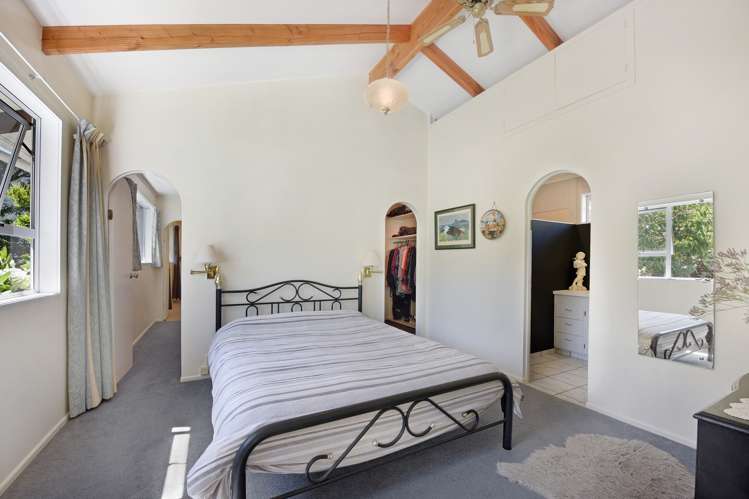 14 The Anchorage Waikawa_14