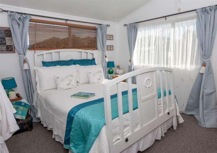 136 Lorraine Place Whangamata_9