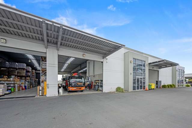635sqm modern industrial Wiri