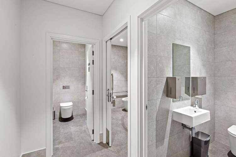 222 High Street City Centre_16