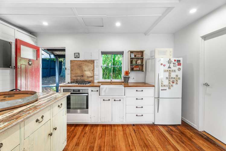 40 Whakarite Road Ostend_7