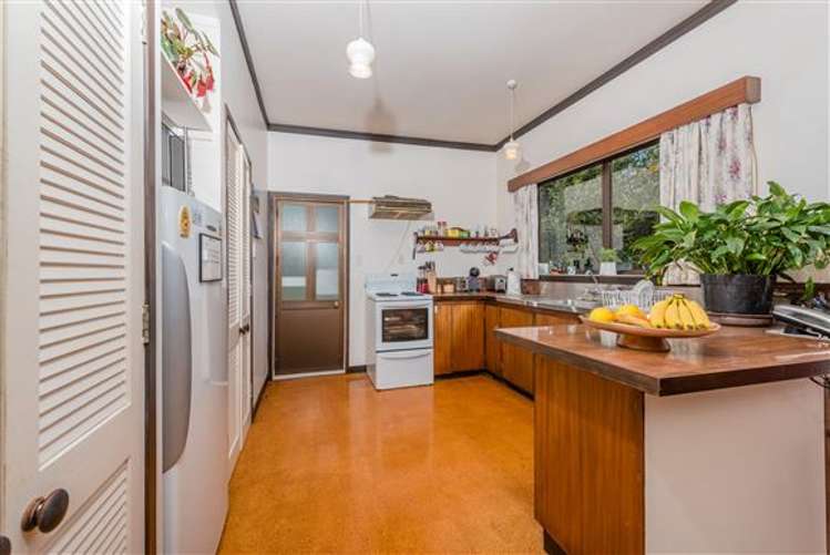 6 Konini Road Titirangi_39