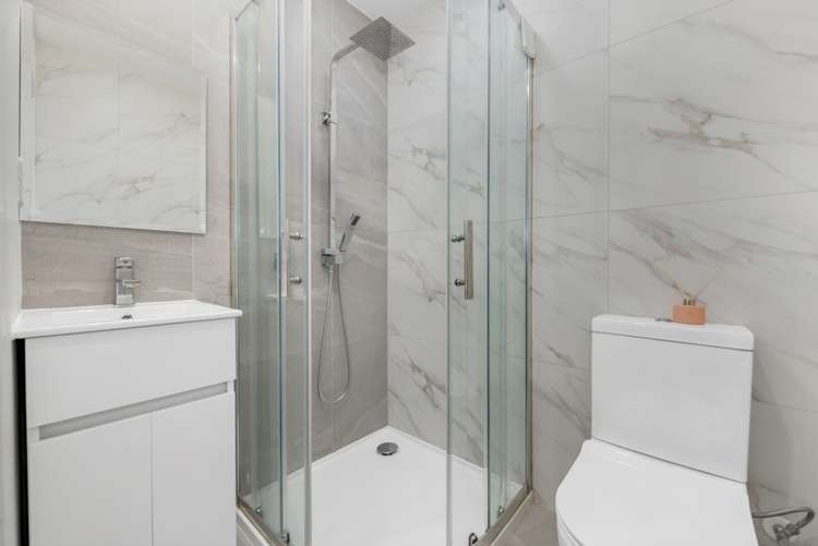 16 Stroom Street Flat Bush_12