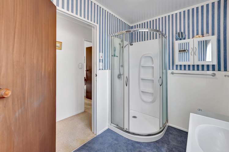 31 Marlowe Drive Leamington_9