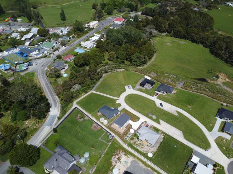 17 Manaaki Circle Paparoa_10