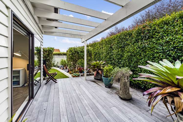 1 Parkwood Crescent Gulf Harbour_7