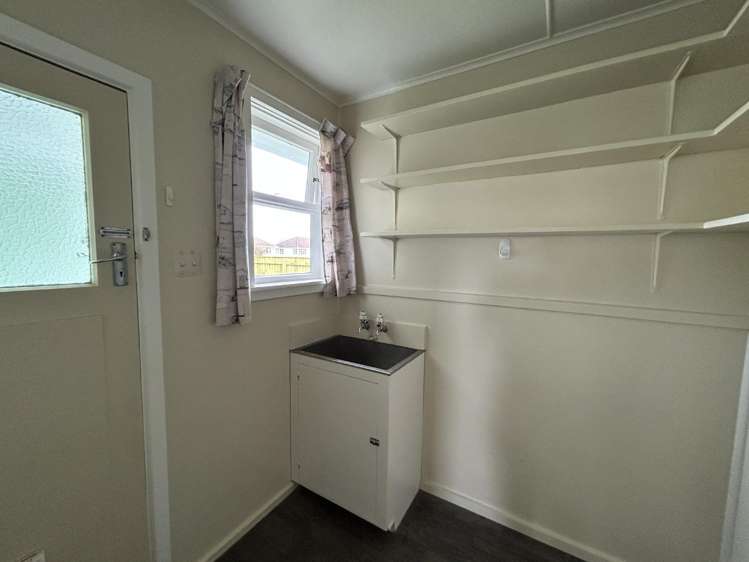 6 Caldwell Road 10748_2
