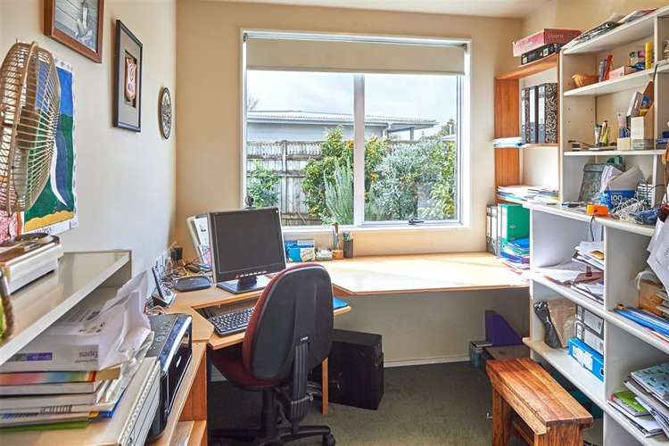 16 Anaru Place Awapuni_12