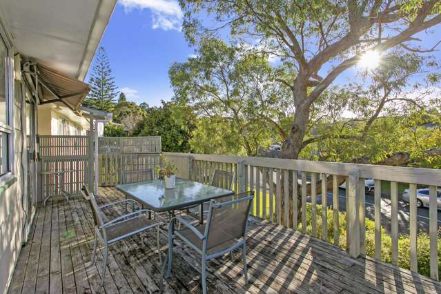 16 The Grove Titirangi_2