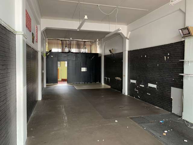 Unit 1, 304-306 Heretaunga Street West Hastings Central_1