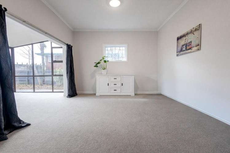 121 Shakespeare Street Greymouth_11