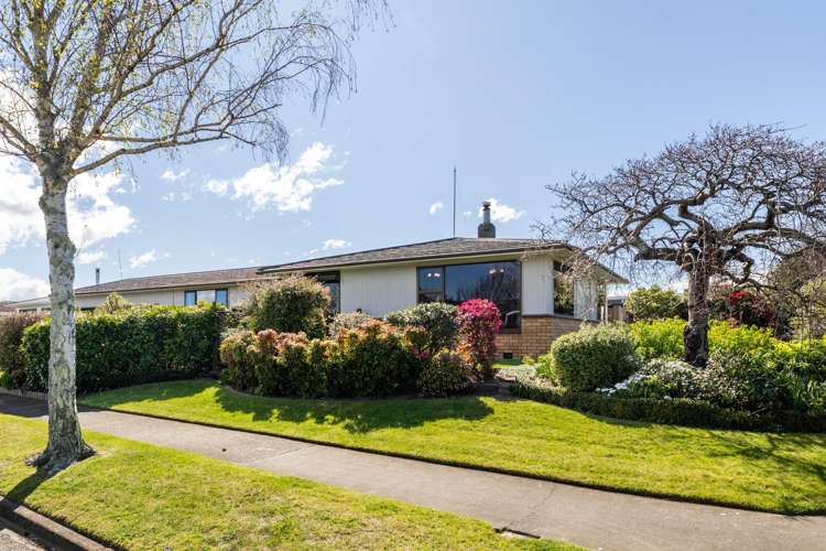 53 Westminster Avenue_0