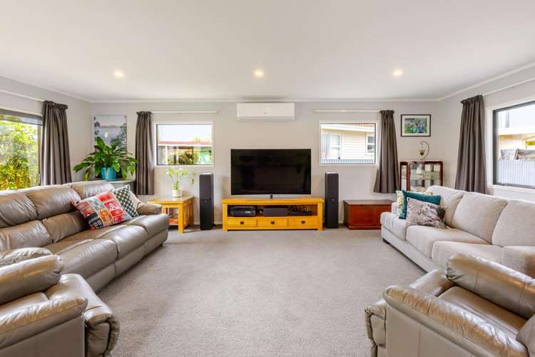 8 McKeefry Avenue Greenmeadows_14