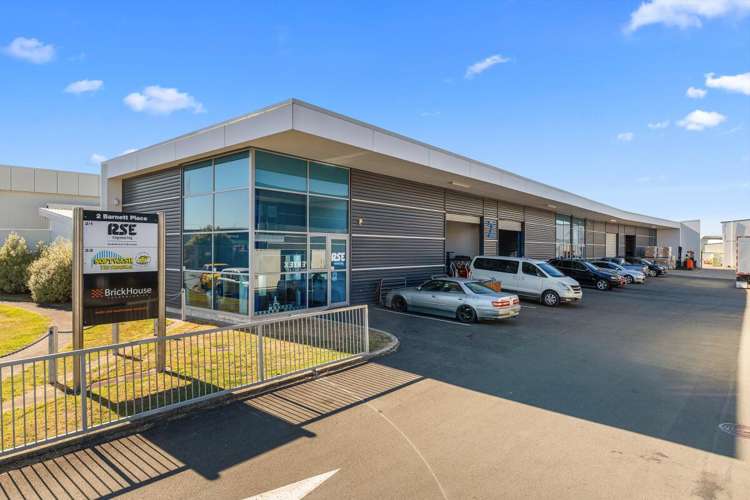 Unit 3, 2  Barnett Place Te Rapa_0