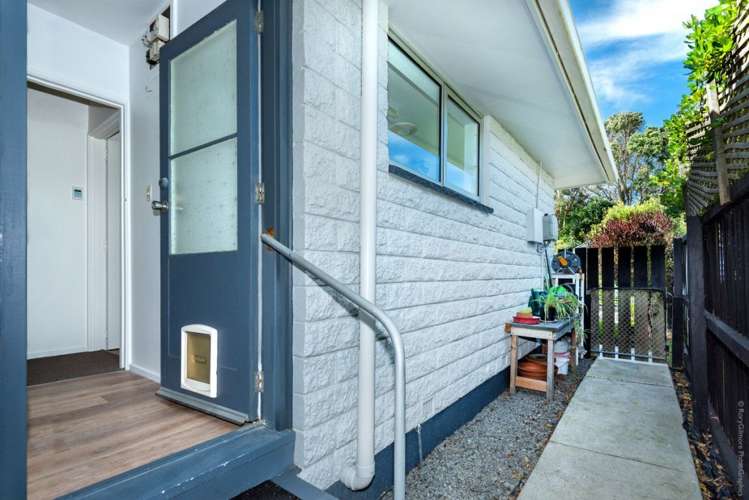 2/63 Rocking Horse Road Southshore_20