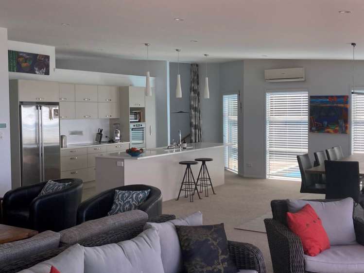 63 Hawaiian Parade Arkles Bay_22