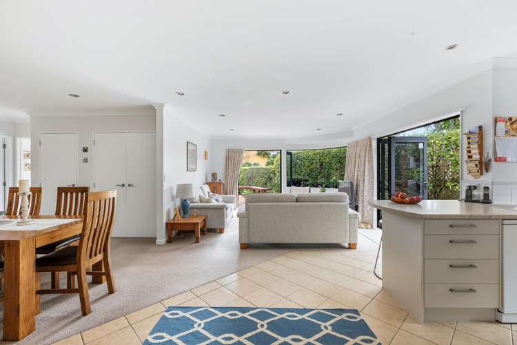 53 Athol Place_2