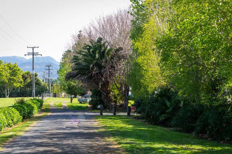 22a Sharp Road Aongatete_14