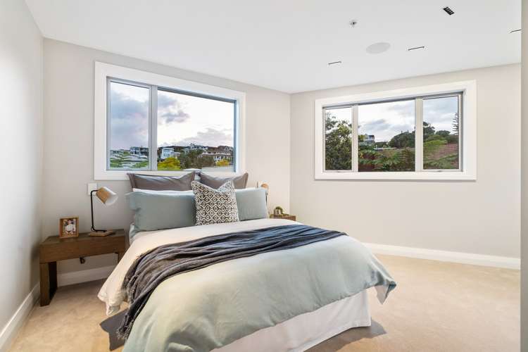 2/211 Tamaki Drive Kohimarama_17