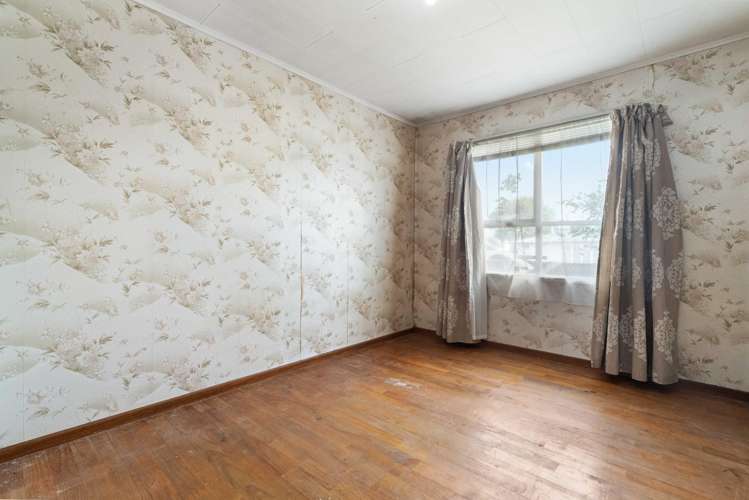 32 Ashgrove Road Mangere_11