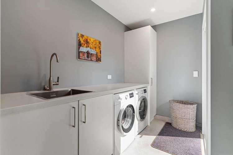 53 Marine Corps Drive Solway_16