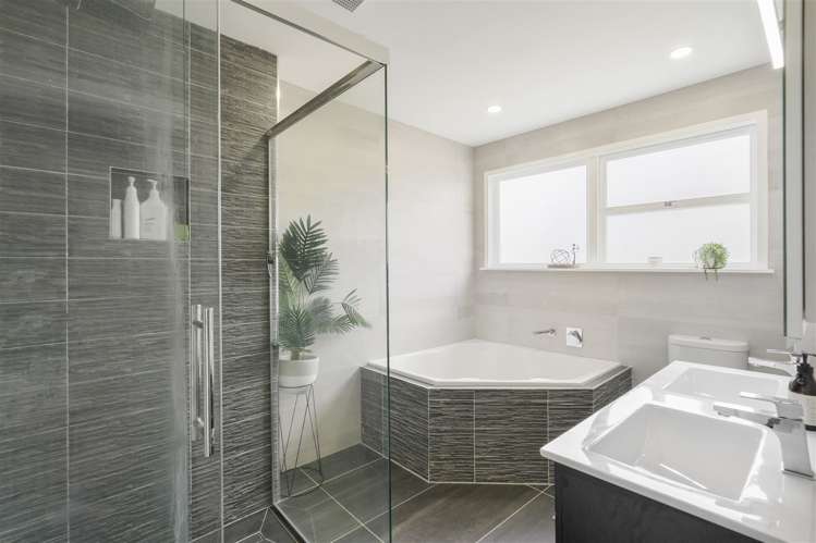 7 Evans Place Papakura_14