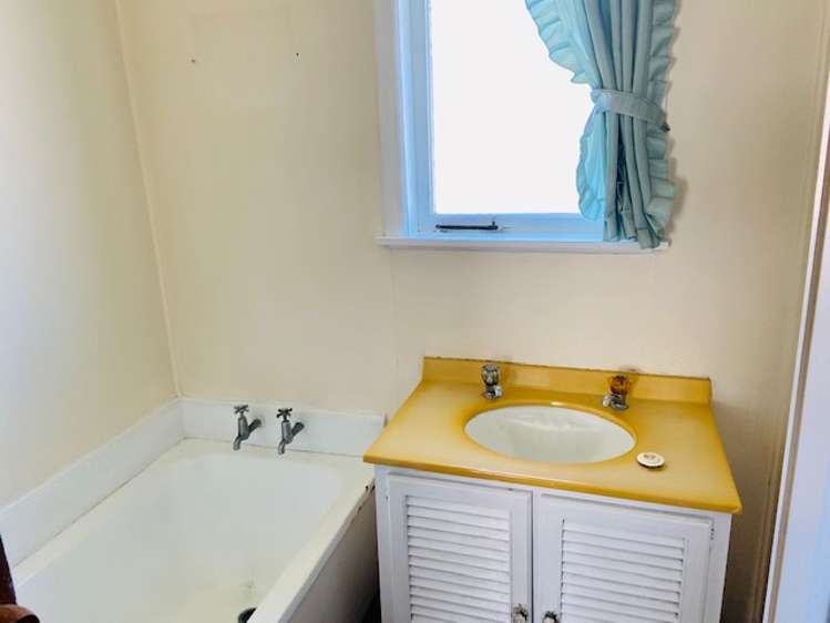 19 Waipani Road Te Atatu Peninsula_7