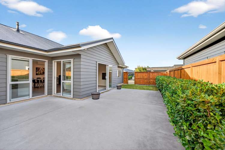3 Magnolia Lane Kelvin Grove_33