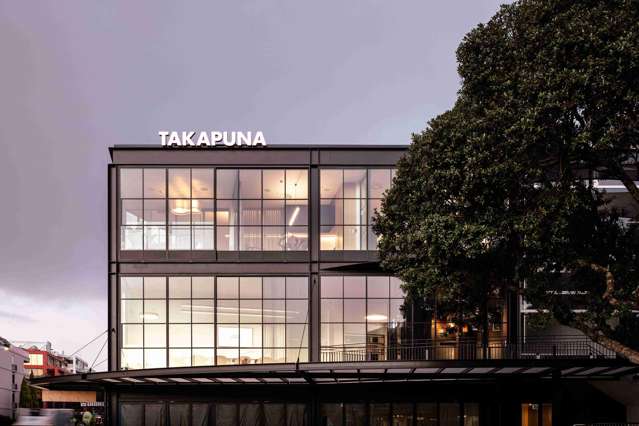150 Hurstmere Road Takapuna_3