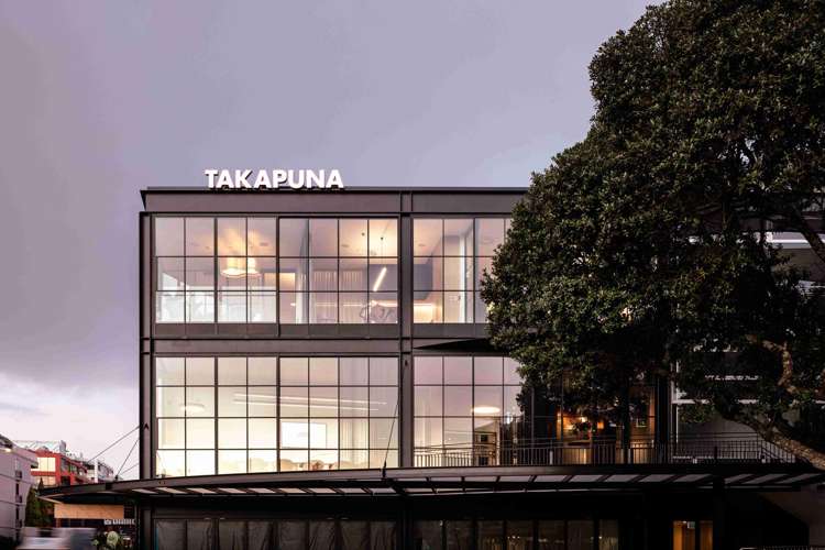 150 Hurstmere Road Takapuna_3