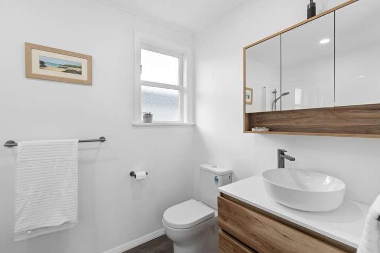 6 Benge Crescent Clouston Park_11