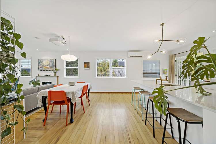 10 Taioma Crescent Te Atatu Peninsula_14