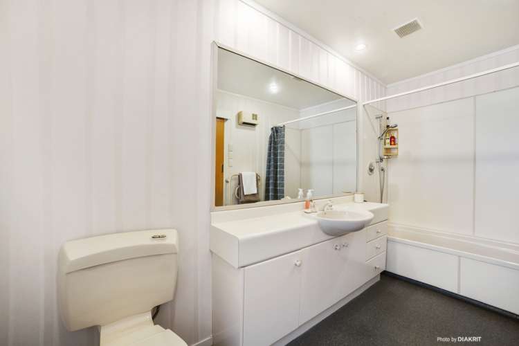 208 Pembroke Road Wilton_9