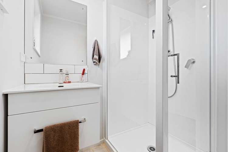 39 Japonica Drive Beach Haven_16