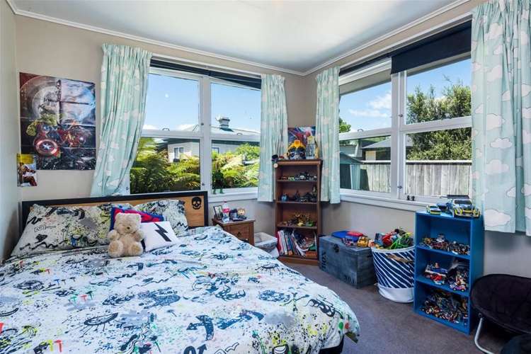 11 High Street Renwick_8