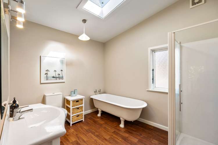 70 Gillies Crescent Waimarama_14